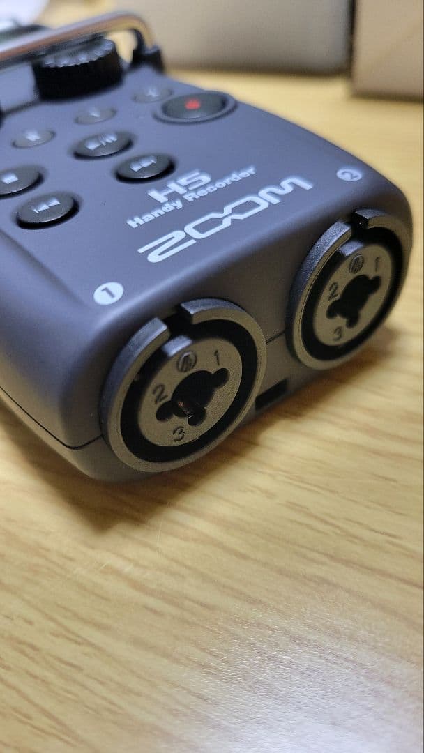 ZOOM H5 ハンディレコーダー