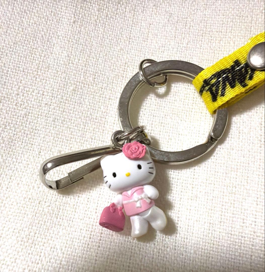 【レア】NANA × HELLO KITTY コラボ ストラップ 2点セット