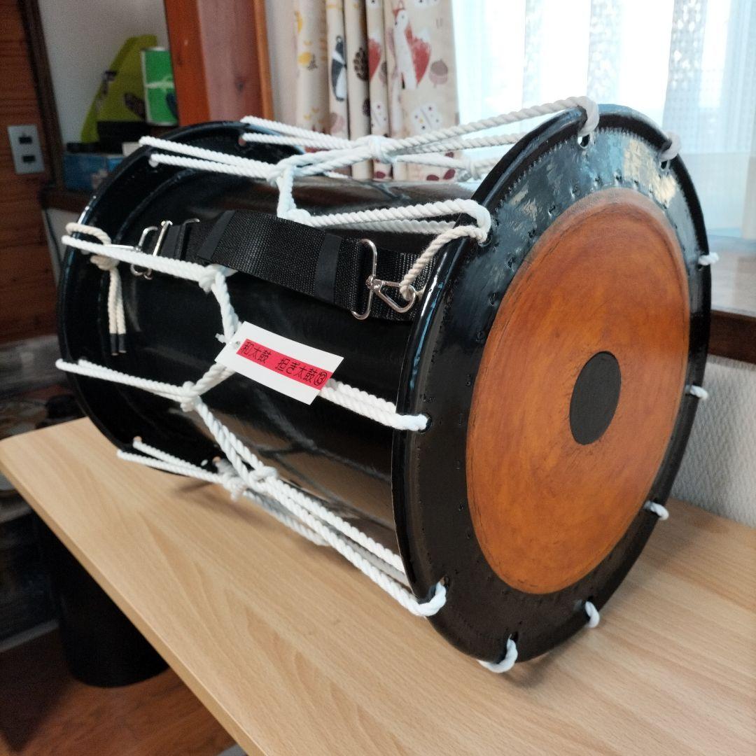 担ぎ太鼓　　和太鼓 　天然皮革　ストラップ付き　中古品⑬