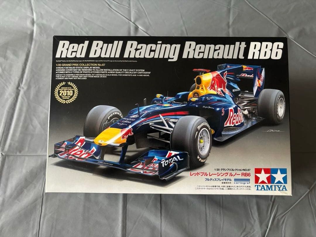 TAMIYA レッドブルレーシング RB6