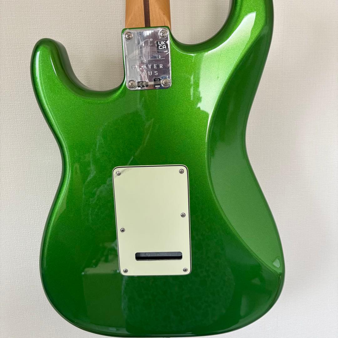 Fender Player Plus Stratocaster グリーン