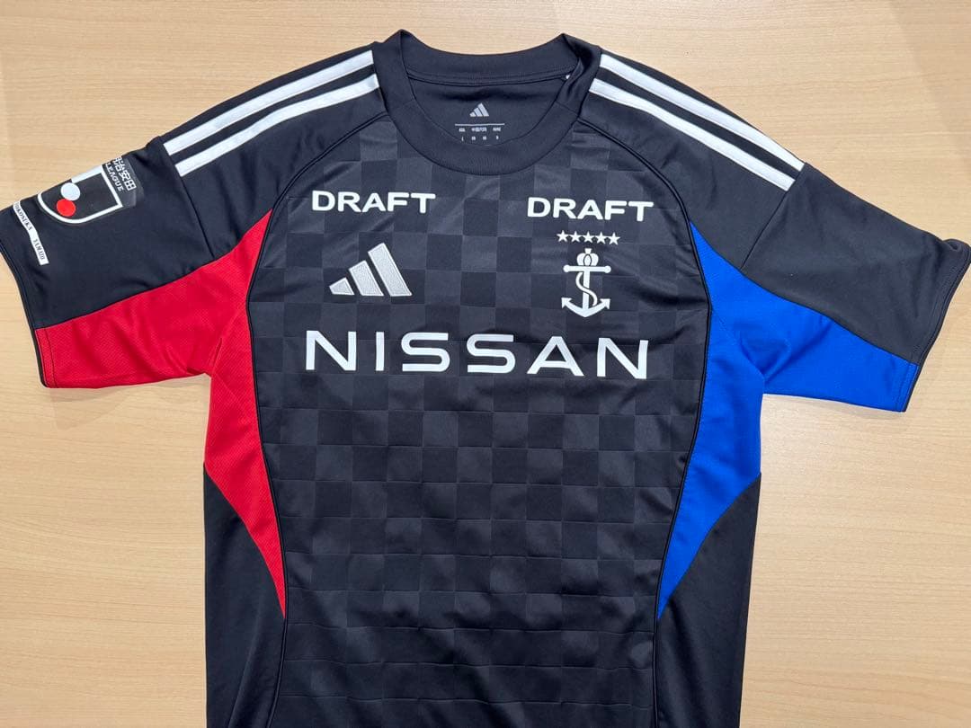 マリノス　2025スペシャルユニフォーム　28山根　Ｍサイズ