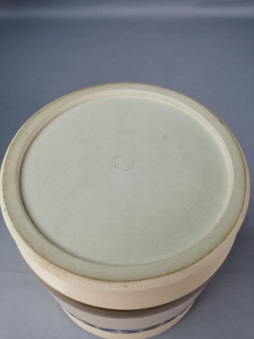 【茶道具】高台寺窯陶楽造　仁清写華七宝紋皆具　水指 建水 杓立 蓋置　水指400