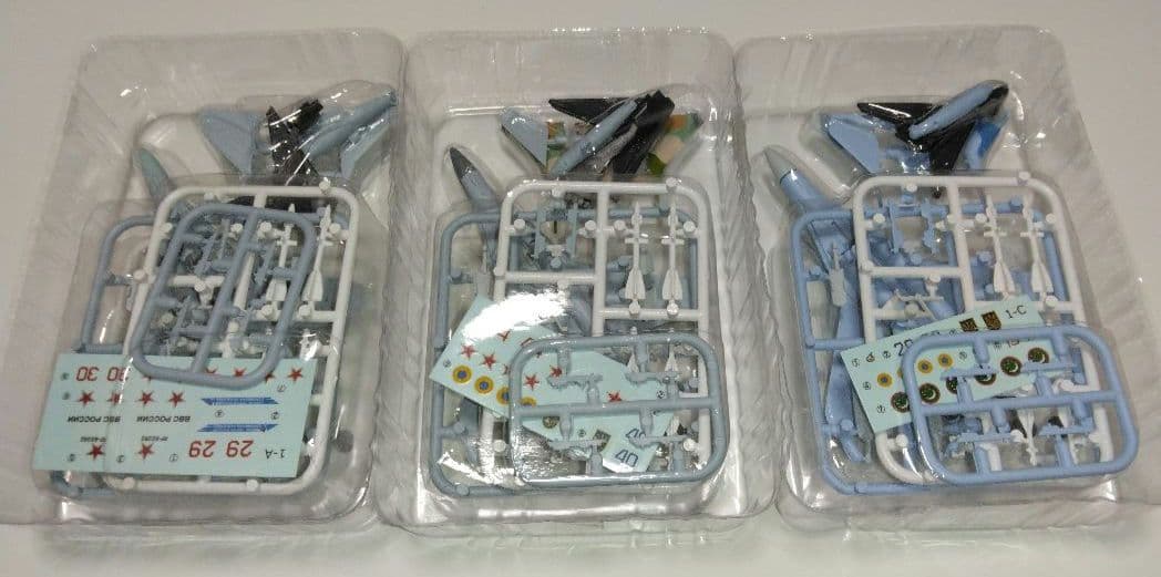 エフトイズ　1/144　MIG-29　フルクラム　3機セット