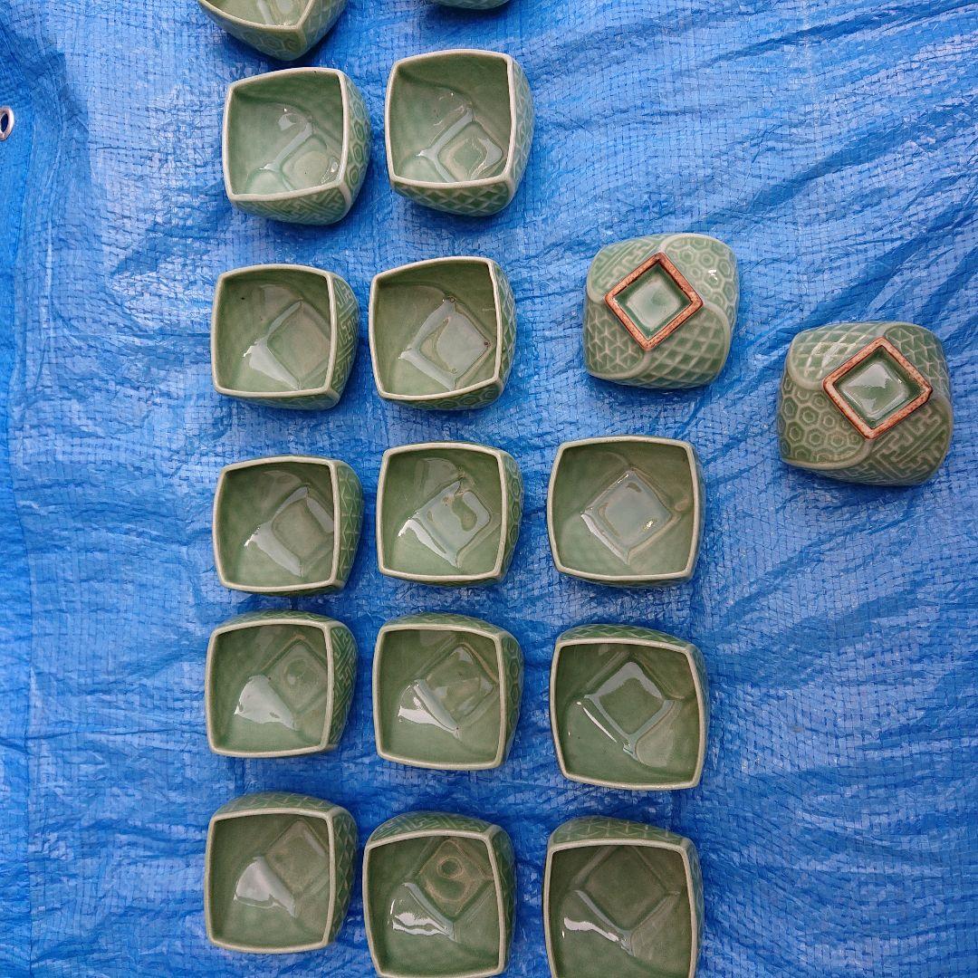 20セット、とレトロ青磁、湯呑みセット