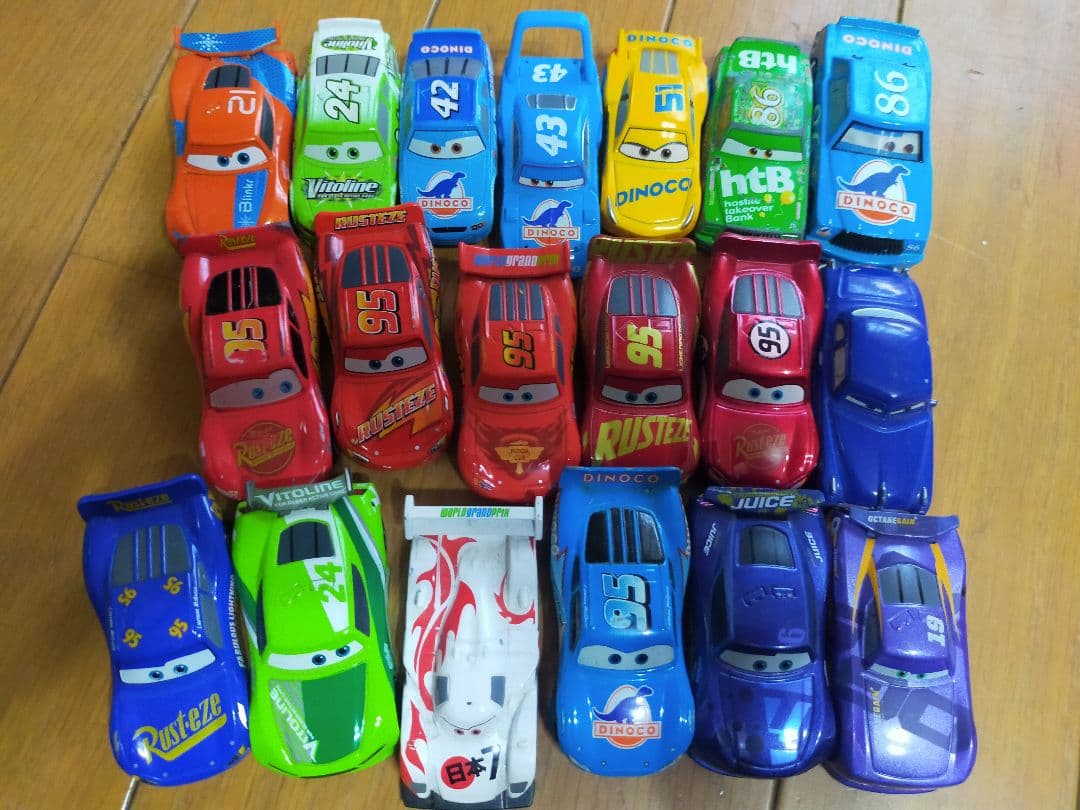 カーズ　トミカ　まとめ売り