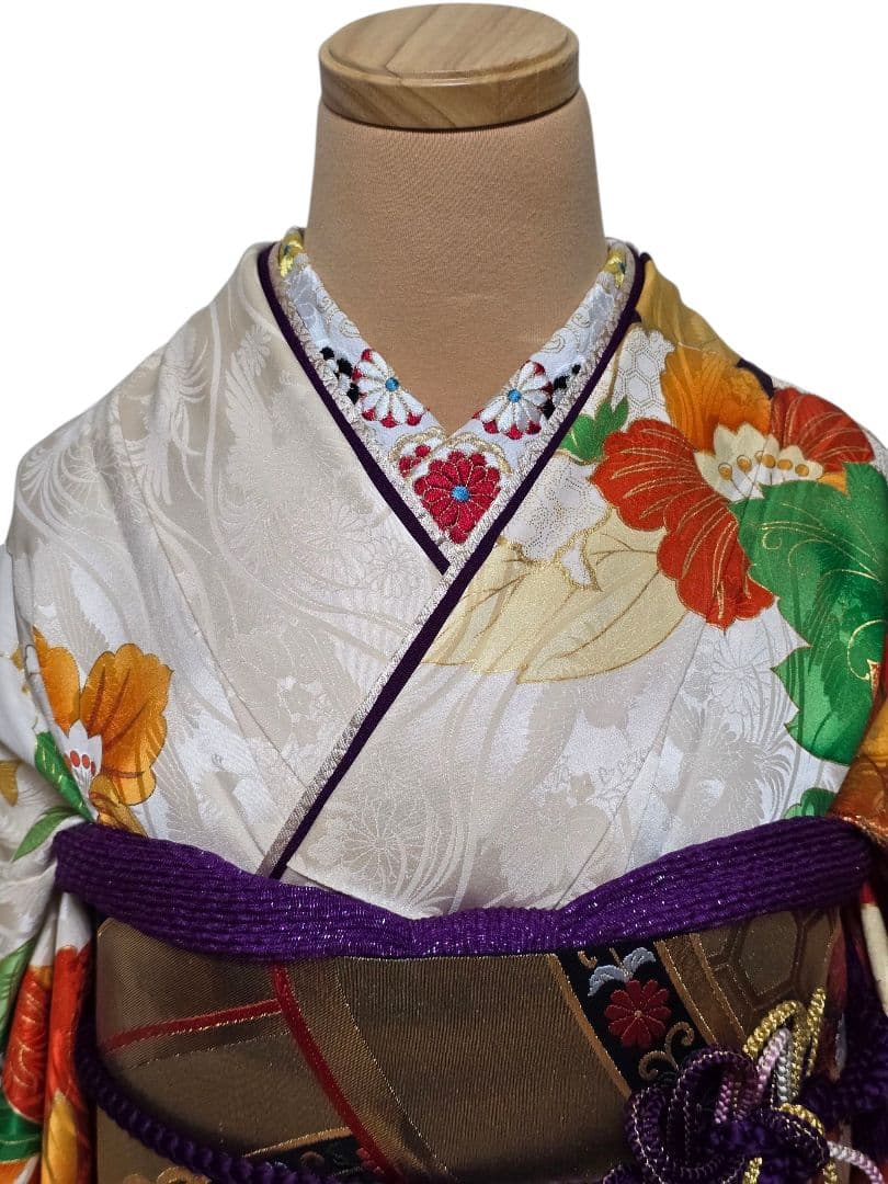 振袖　フルセット　豪華絢爛　刺繍　地文　成人式　結婚式　華やか　オレンジ　紫