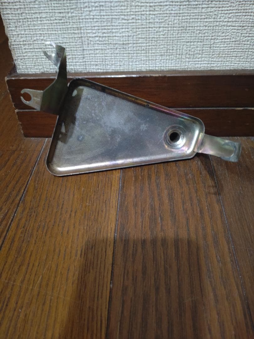 富士重工☆スバル360☆キャブレター受け皿＆マニホールド