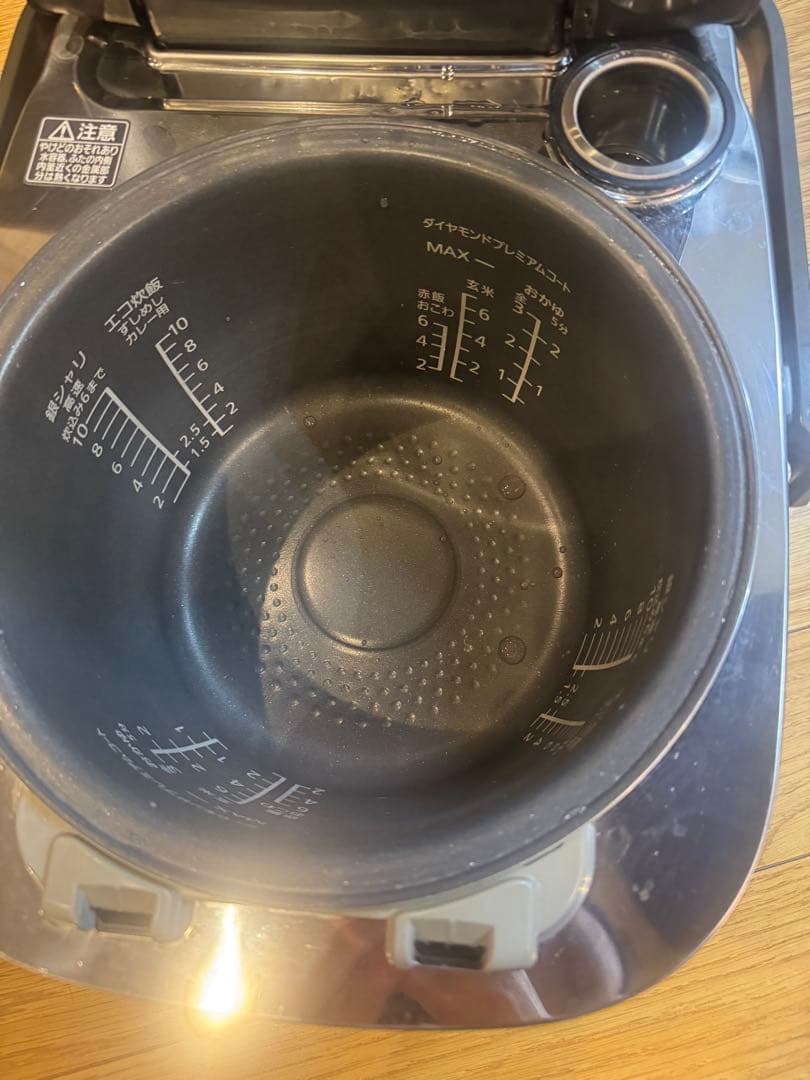 panasonic 圧力IH炊飯器SR-VSX180 2019年製　稼働品