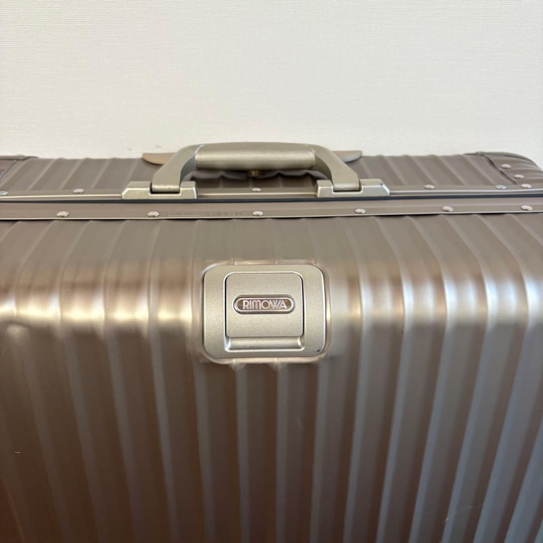 美品　RIMOWA TOPAS TITANIUM 98L キャリーケース　付属有