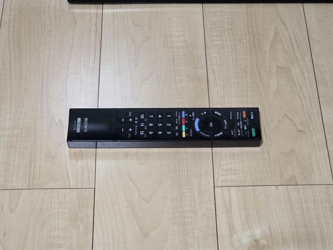 SONY BRAVIA 40インチ液晶テレビ　フルHDパネル