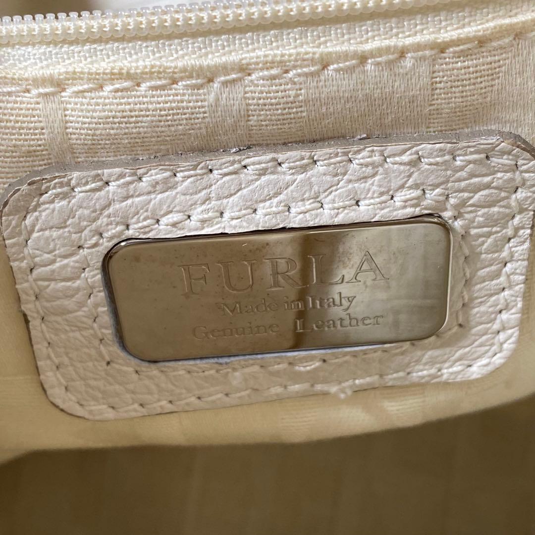 新品　FURLA フルラ　ワンショルダーバッグ　ホーボー　レザー　アイボリー