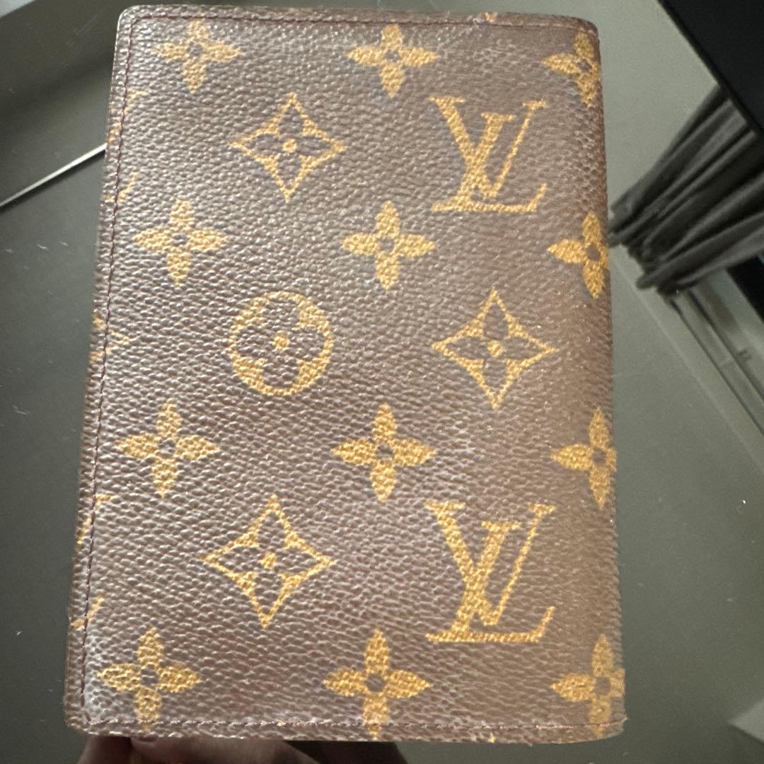 Louis Vuitton パスポートケース モノグラム