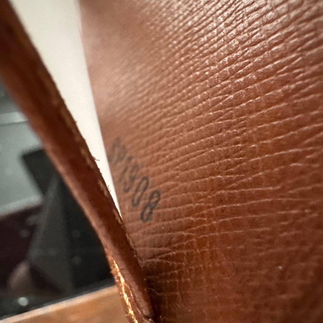 Louis Vuitton パスポートケース モノグラム