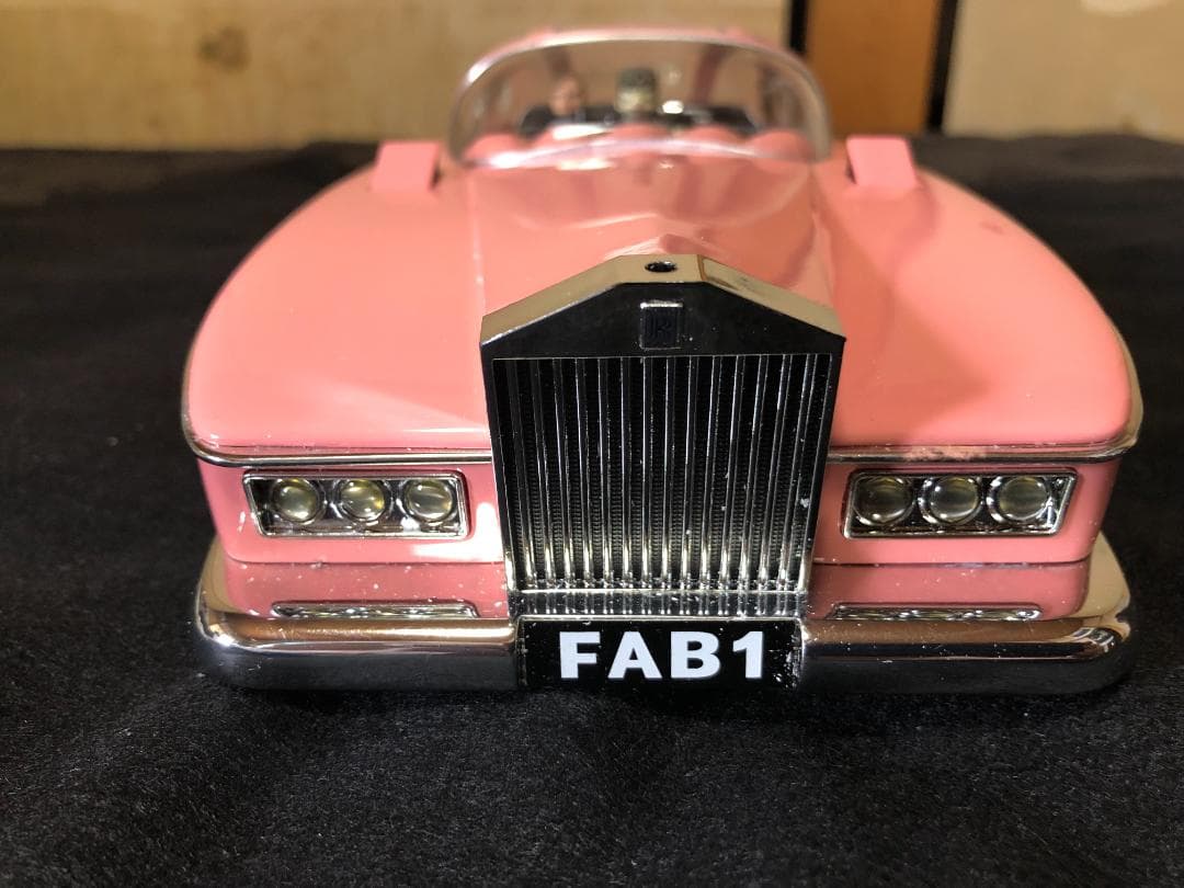 【ジャンク】AMIE 1/18 Lady Penelope's FAB1