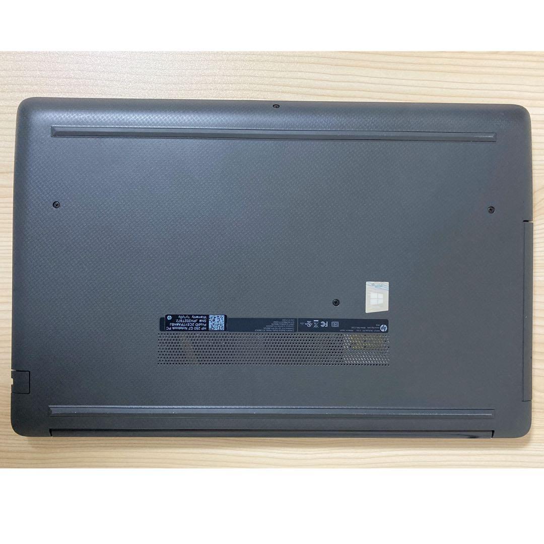 新品SSD交換済　15.6インチノートパソコン HP 250 G7