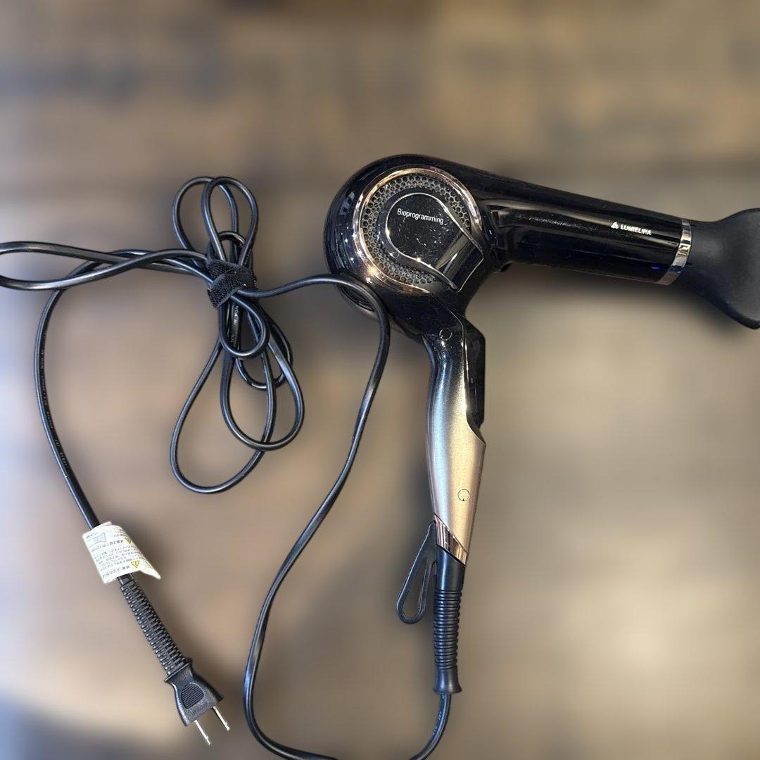 ヘアビューロン4Dヘアドライヤー ブラック/ゴールド