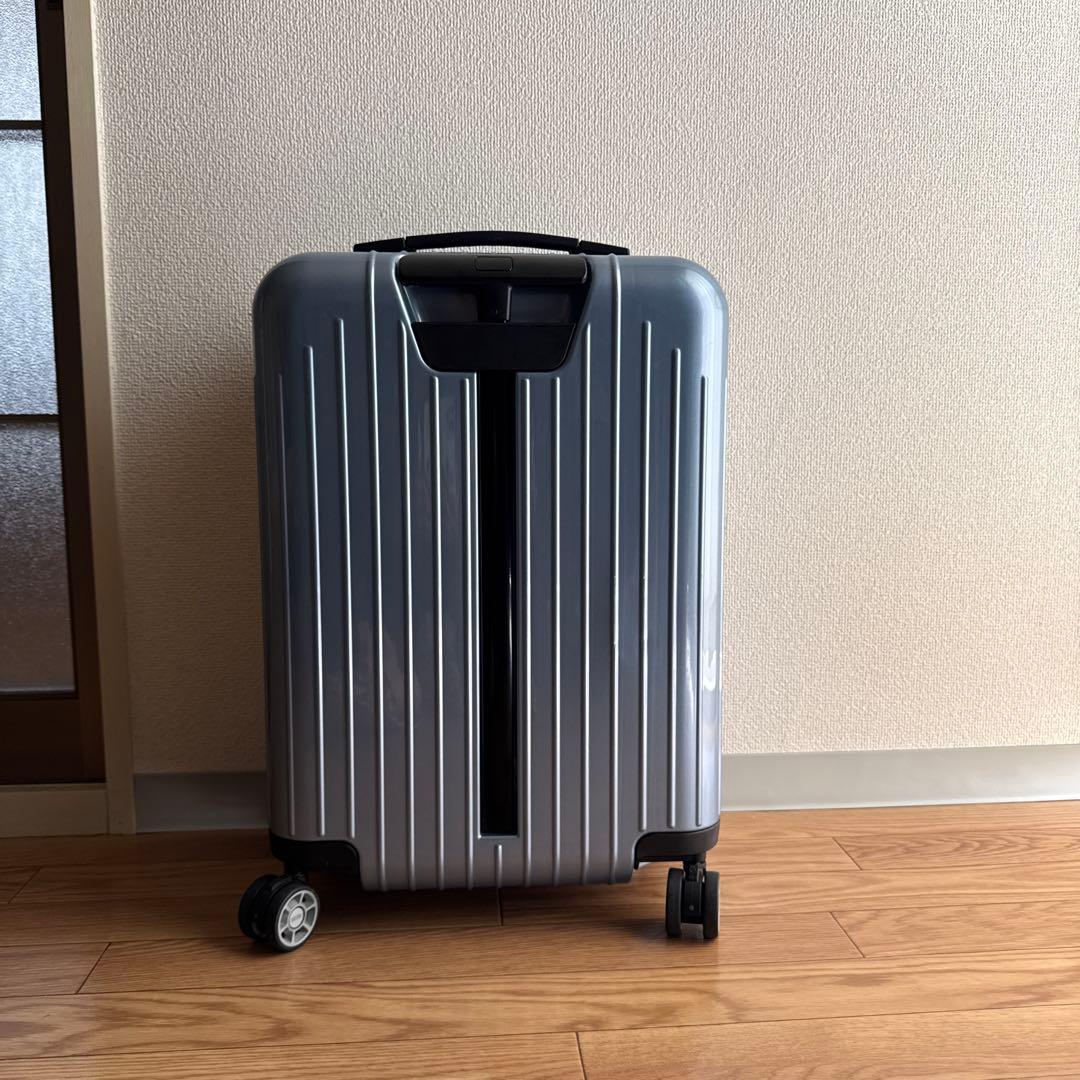リモワサルサエアーキャリーケース