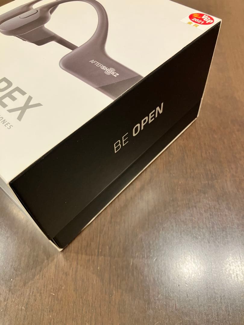 【新品・未使用】AFTERSHOKZ 骨伝導イヤホン AEROPEX AS800