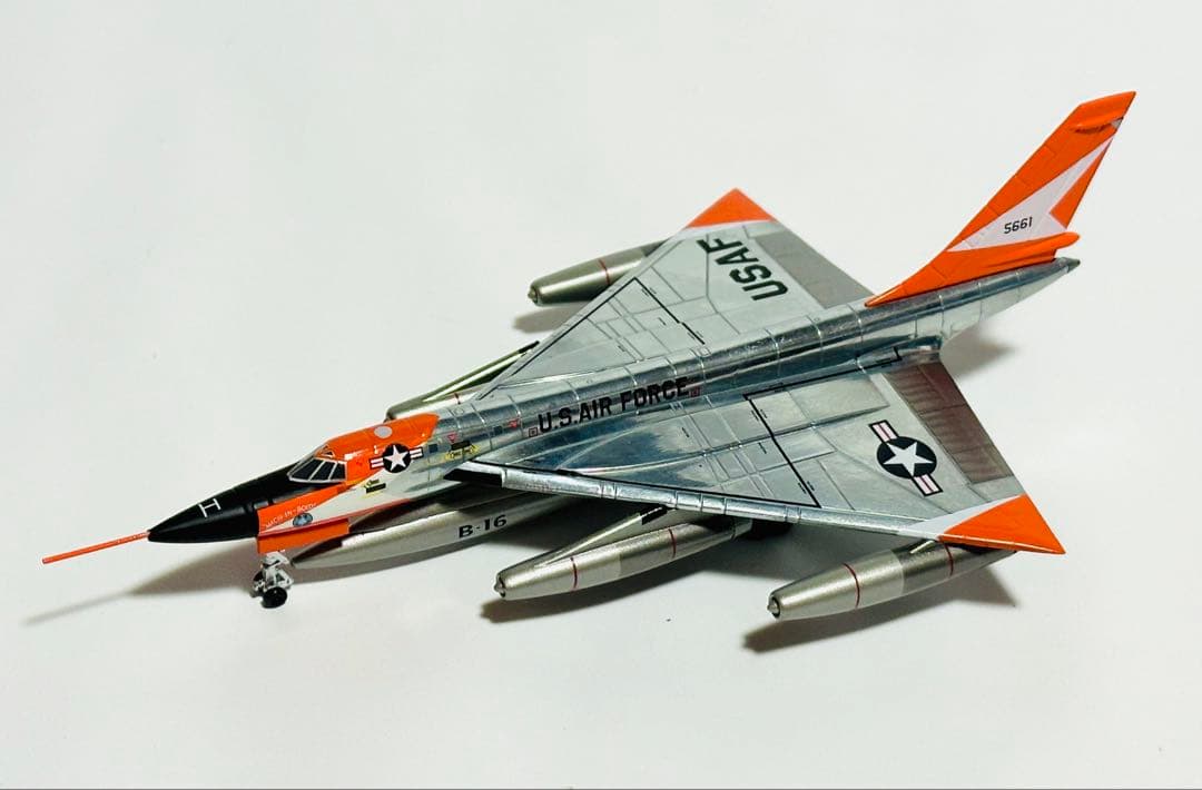 航空機・ヘリコプター HERPA 1/200 Convair XB-58 Hustler