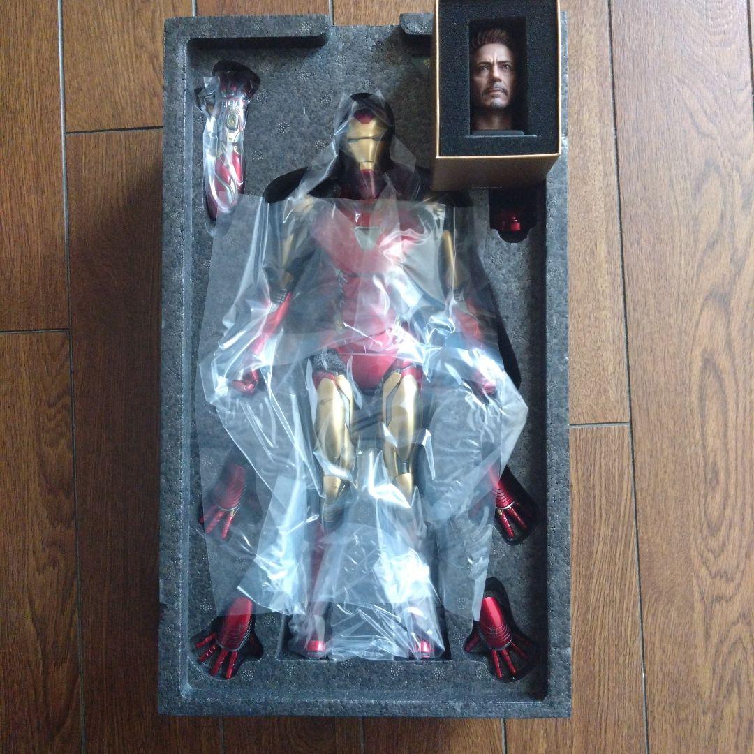 ホットトイズ　アイアンマン マーク85 フィギュア