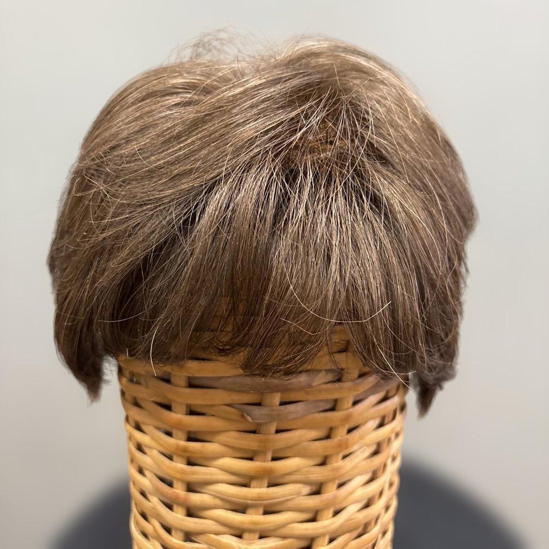フォンテーヌブラウンショートウィッグ レイヤー仕上げ