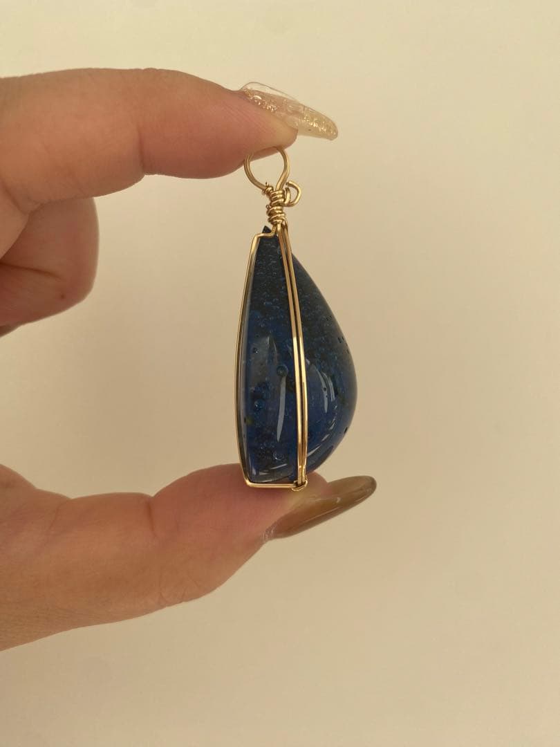 インドネシア産アンダラクリスタル✴︎ペンダントトップ