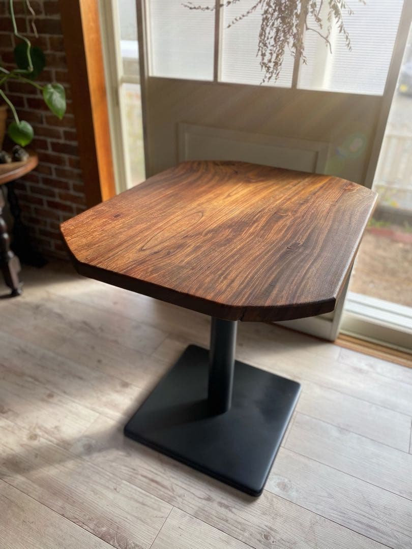 Vintage 赤ケヤキ一枚板　アイアンテーブル　銘木　Cafe table