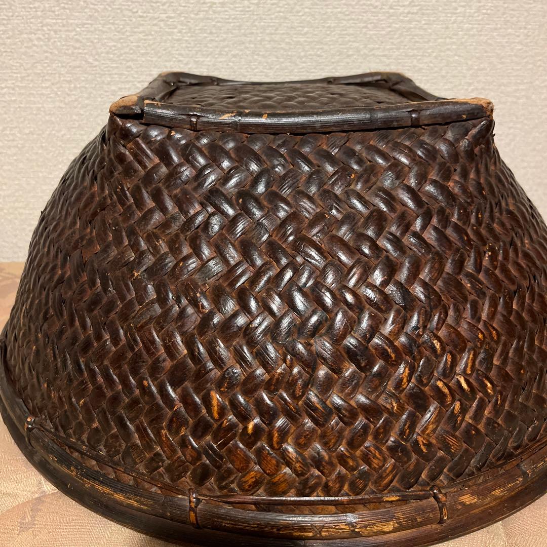 アジアン雑貨　アンティークかご