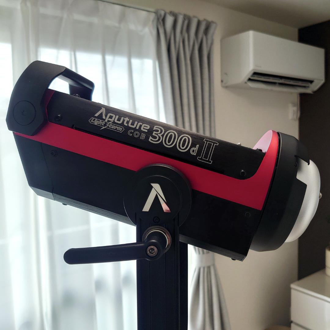 Aputure LS 300d II デイライト LED ライト