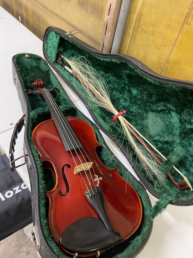 Stradivarius バイオリン