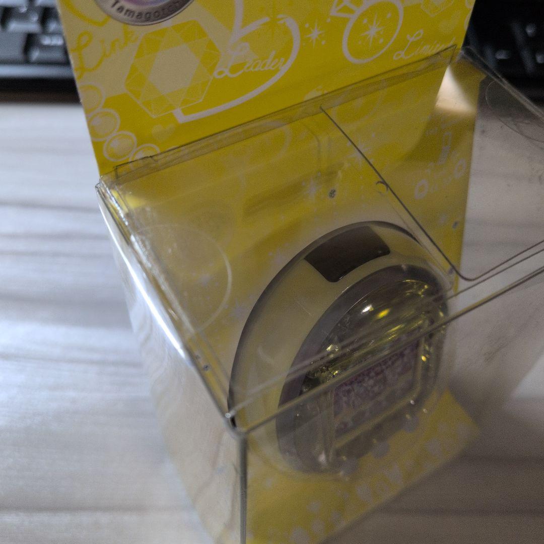 未使用未開封　Tamagotchi iD L イエロー