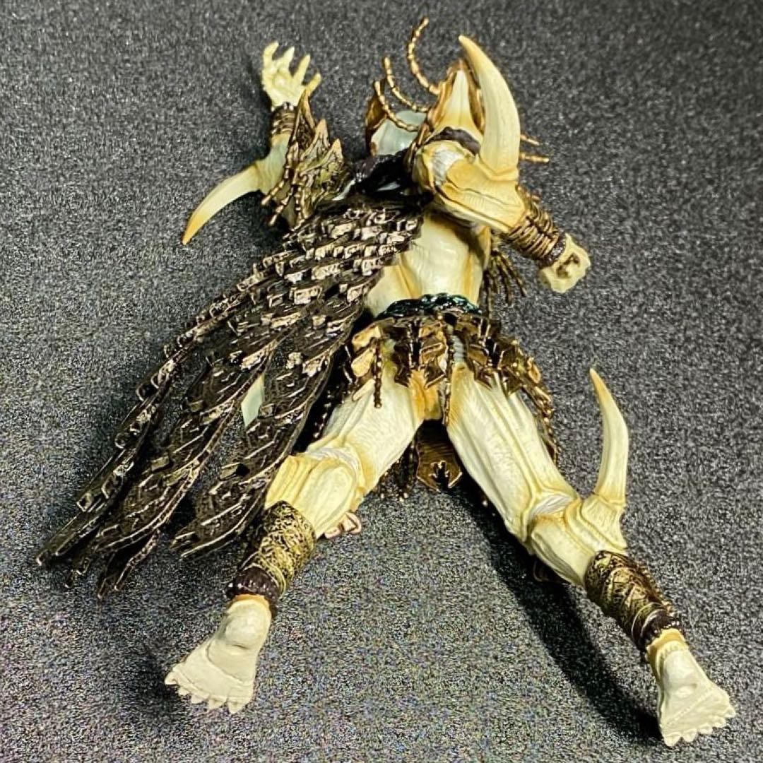 ン・ダグバ・ゼバ アートワークスモンスターズ グロンギ 首領 仮面ライダークウガ