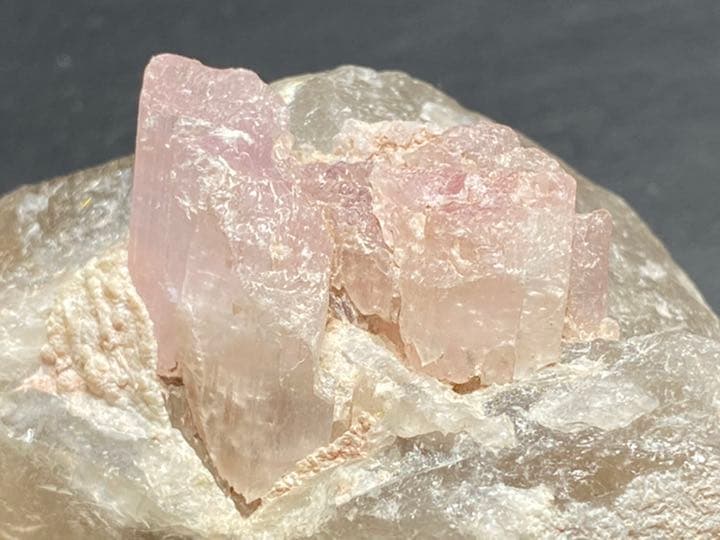 トルマリン　スモーキークォーツ　146g