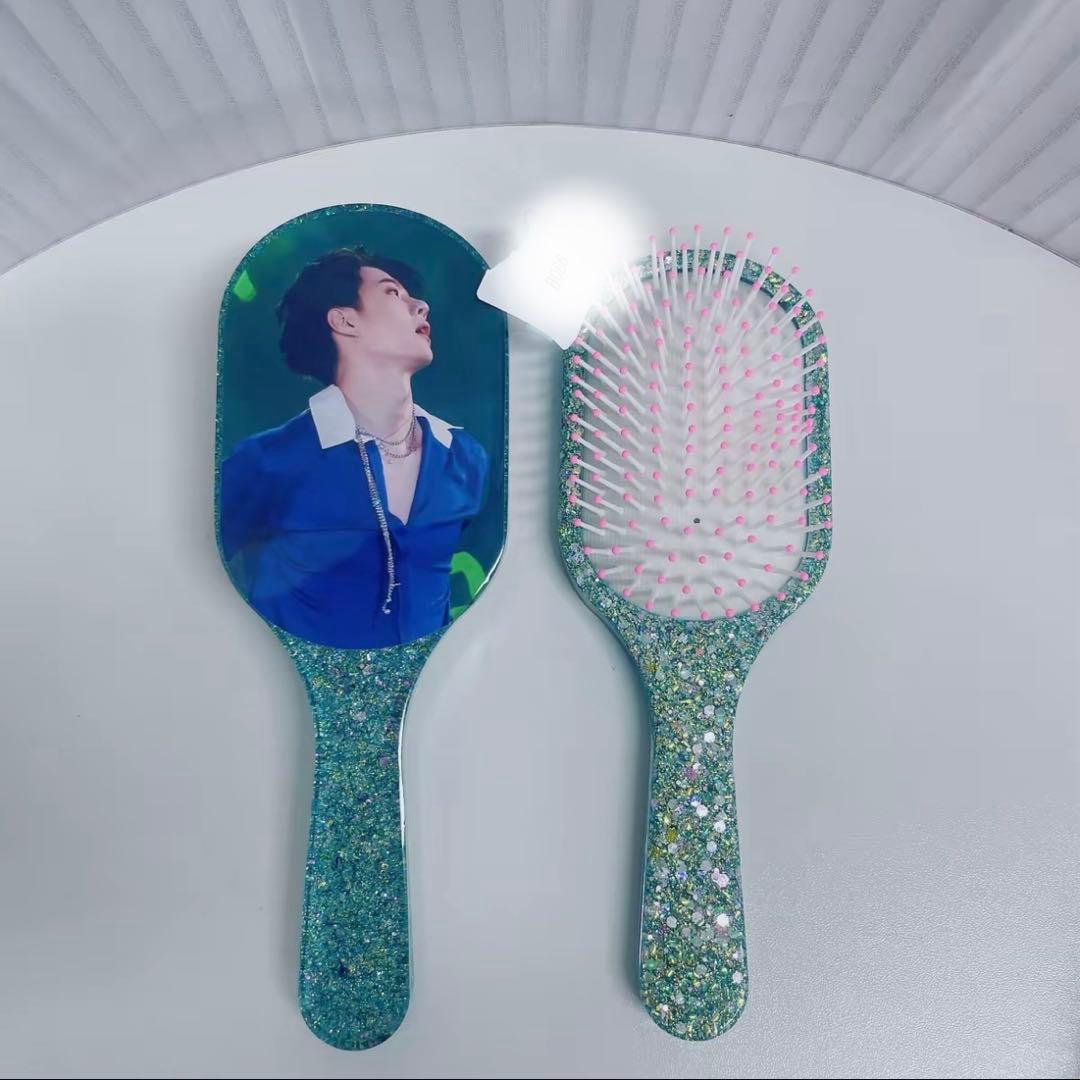 王一博 超大レジンエアークッション付きヘアブラシ　9点セット❣️確認用0109