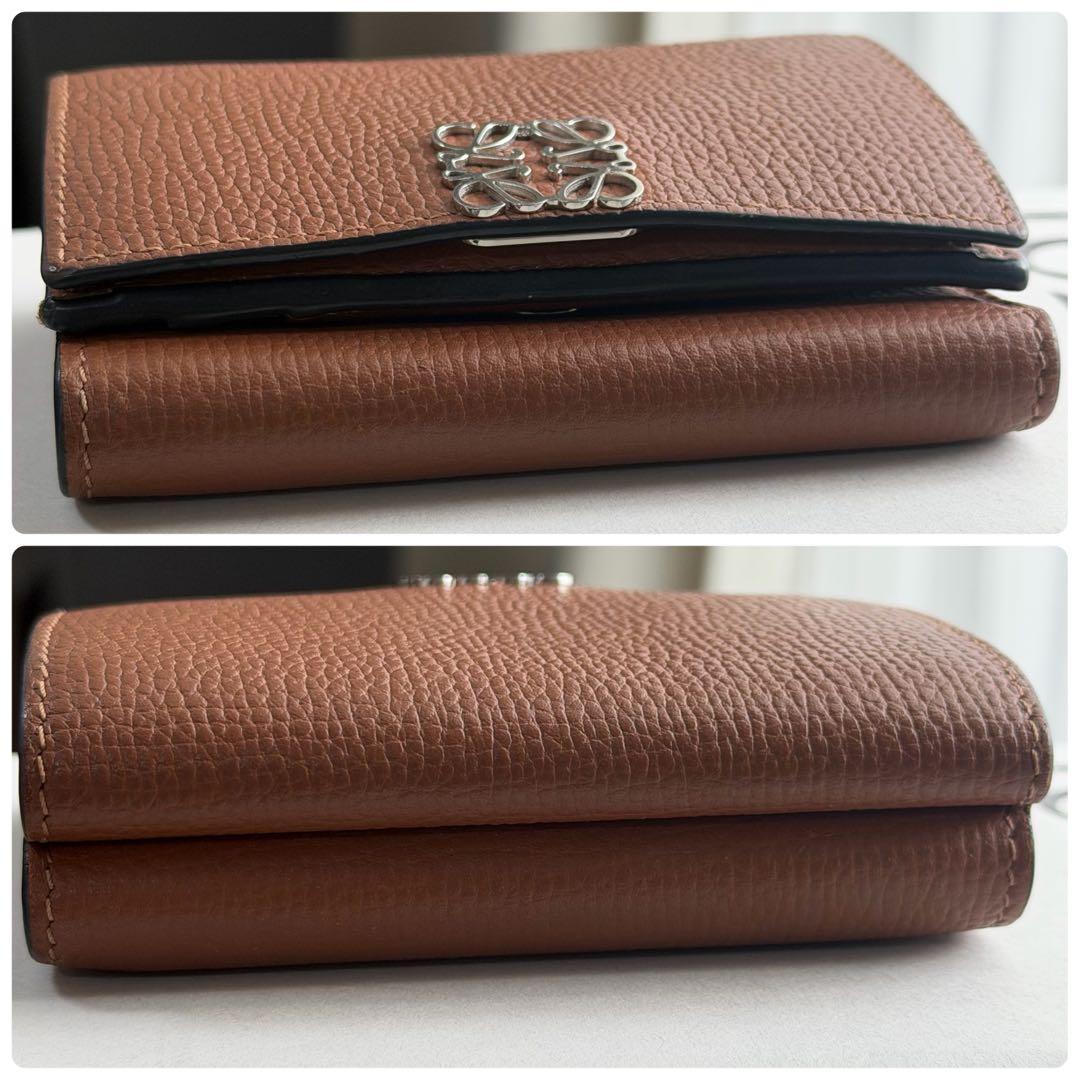 LOEWE 折り財布 コンパクト財布 ブラウン　アナグラム