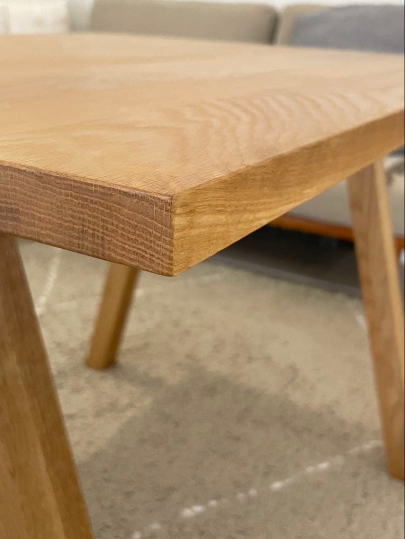 UNICO ウニコダイニングテーブル