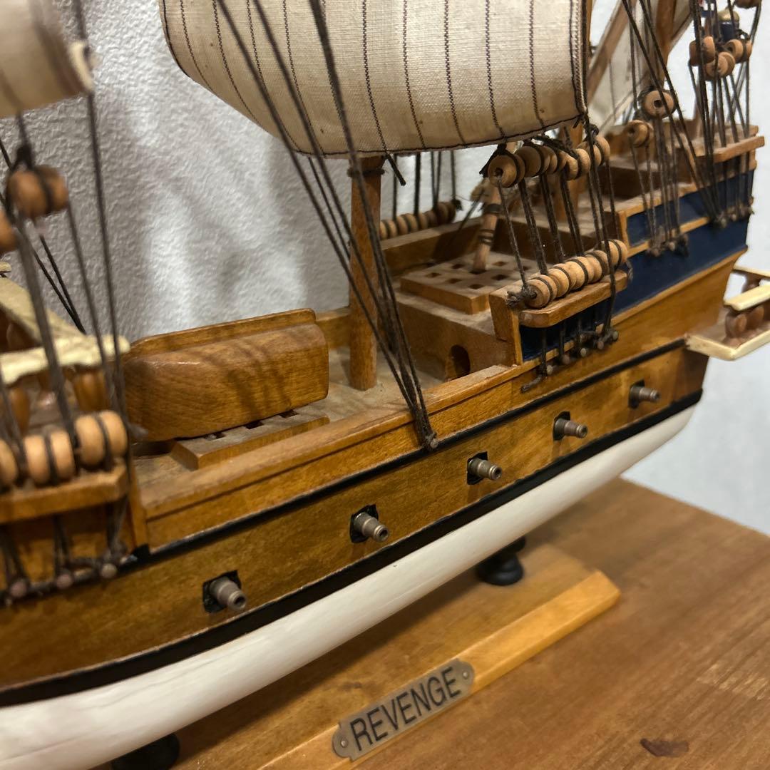revenge ガレオン船　イギリス　帆船　ボート　ビンテージ　アンティーク