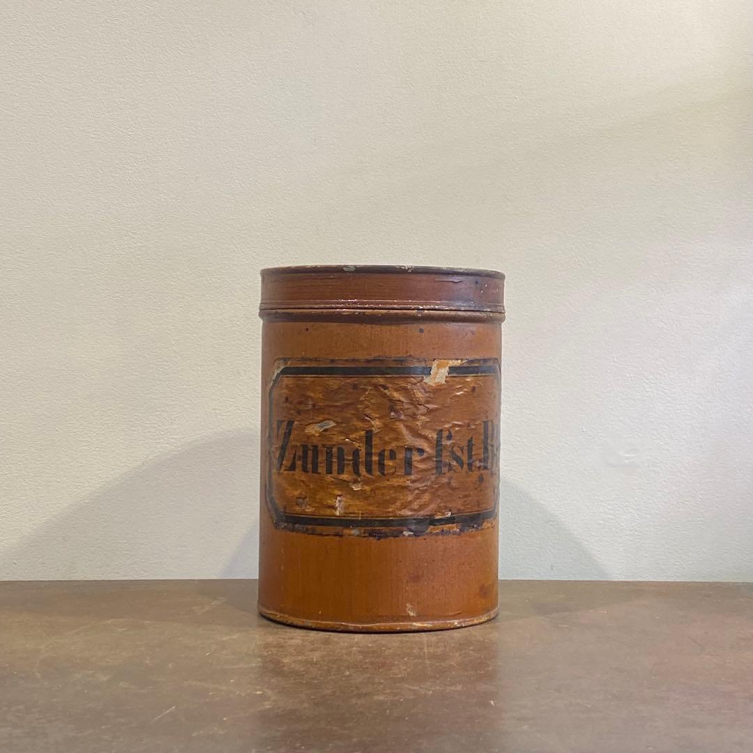 古い缶 二つセット ドイツ アンティーク