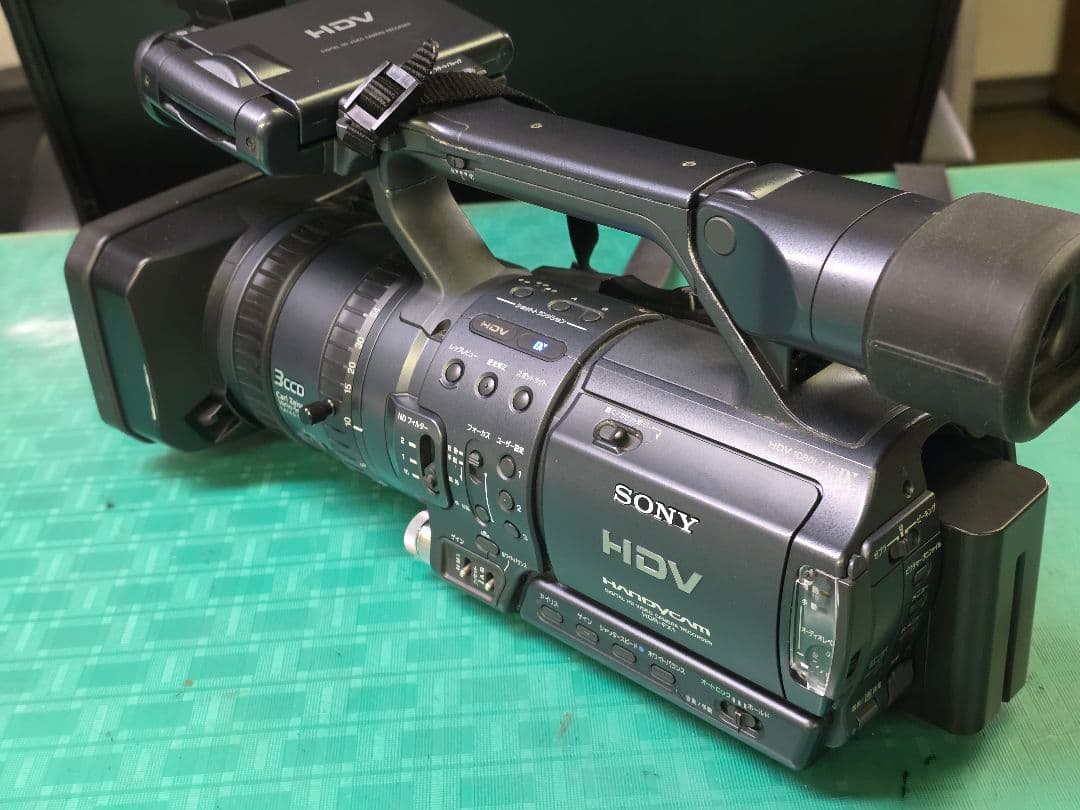 SONY HDR-FX1 3CCD プロ向けフルハイビジョンビデオ
