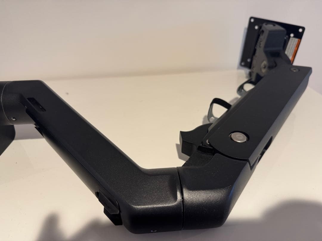 エルゴトロン HX デスクモニターアーム シングル ブラック