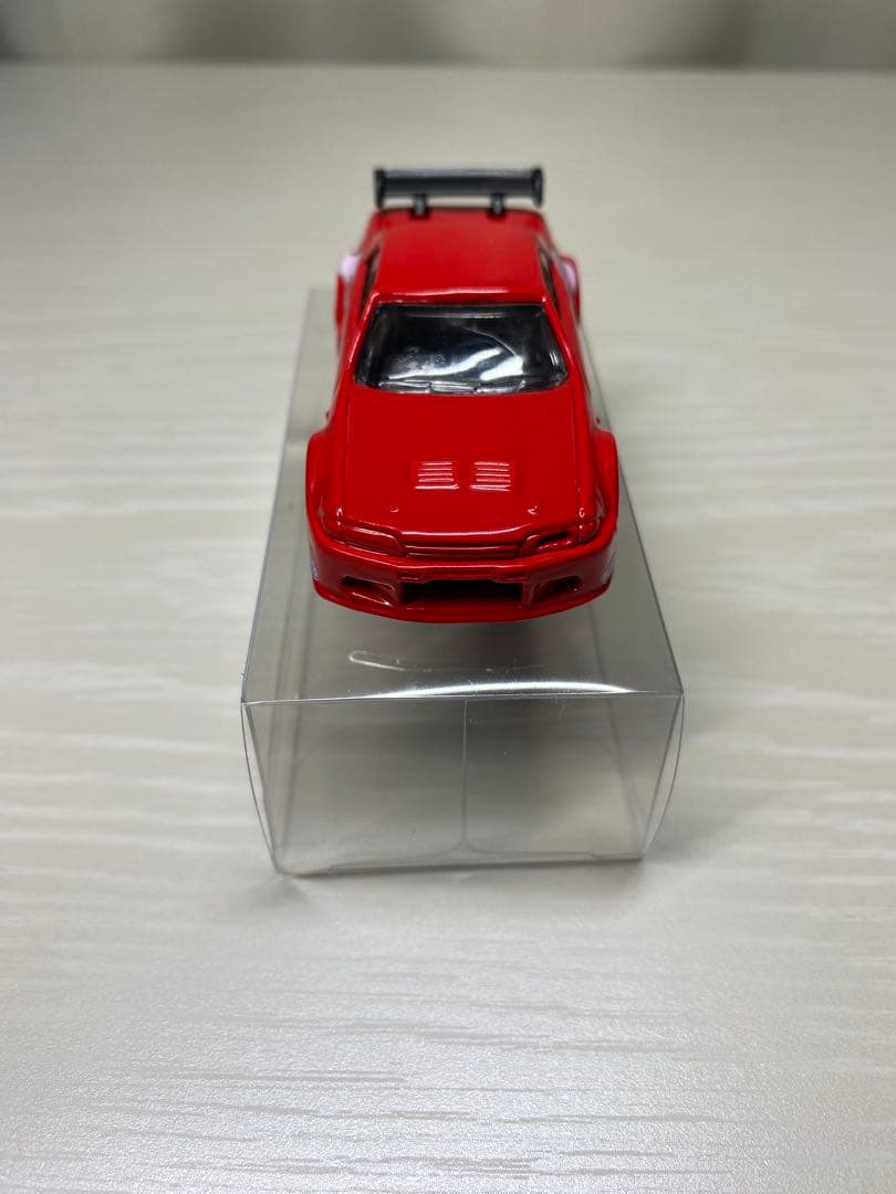 ホットウィール ニッサン スカイライン GT-R（R32）赤
