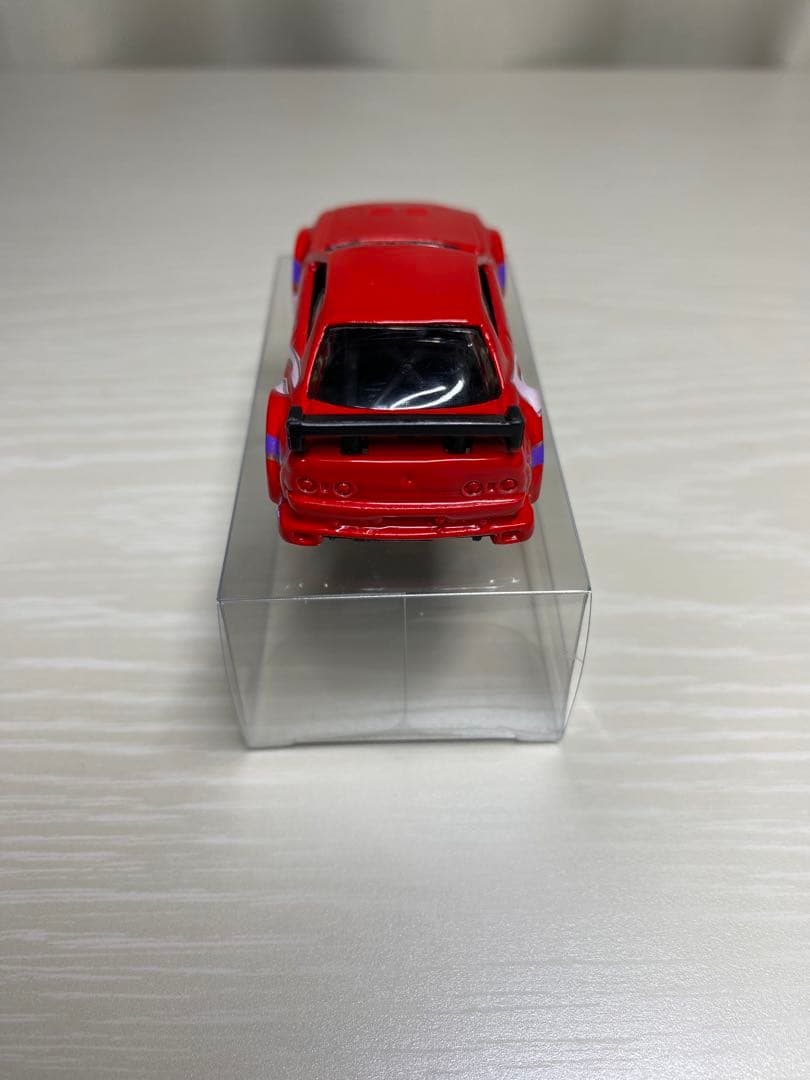 ホットウィール ニッサン スカイライン GT-R（R32）赤
