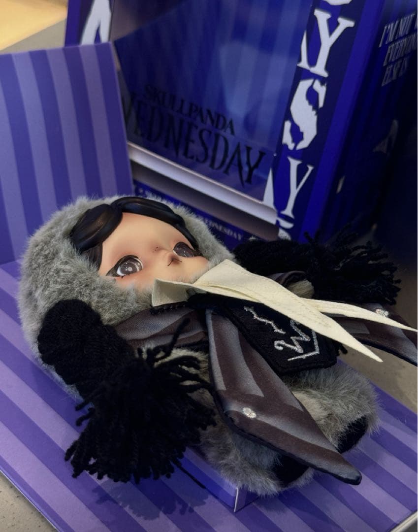 SKULLPANDA x Wednesday ぬいぐるみ ネ ヴァーモア学園制服