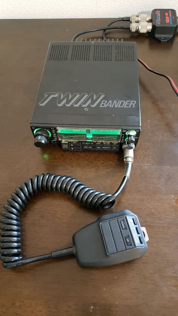 トランシーバー STANDARD C6000 430/1200MHz TWIN BANDER