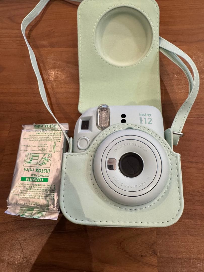 instax mini 12 フィルムカメラ ミントグリーン