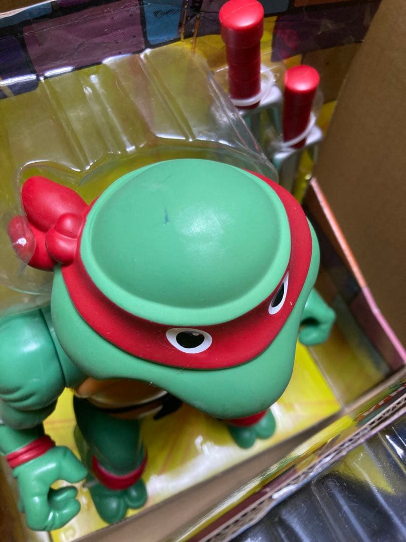 ミュータント タートルズ ジャイアント フィギュア復刻版プレイメイツ