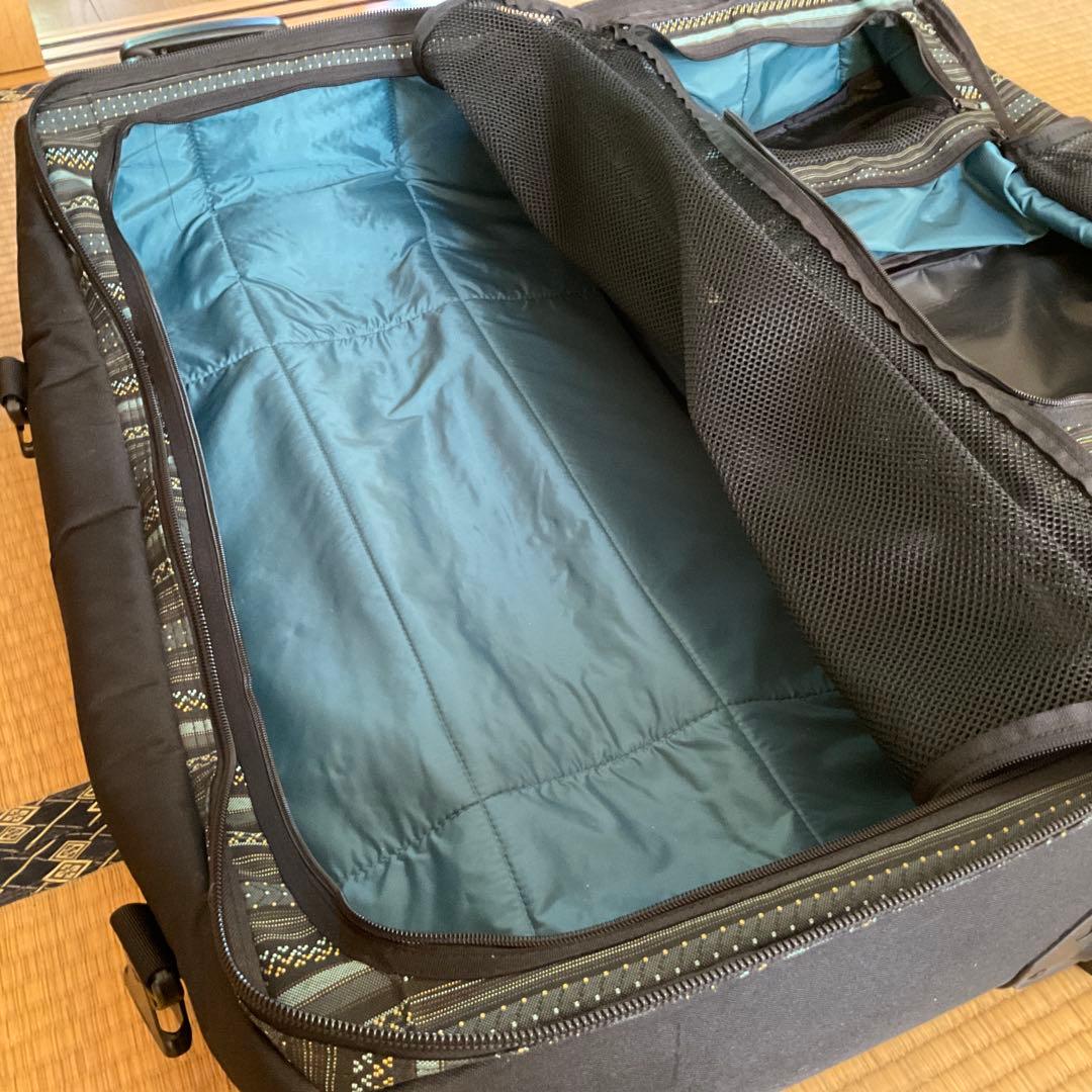 DAKINE ダカイン　キャリーバッグ 大容量キャリーケース　100L