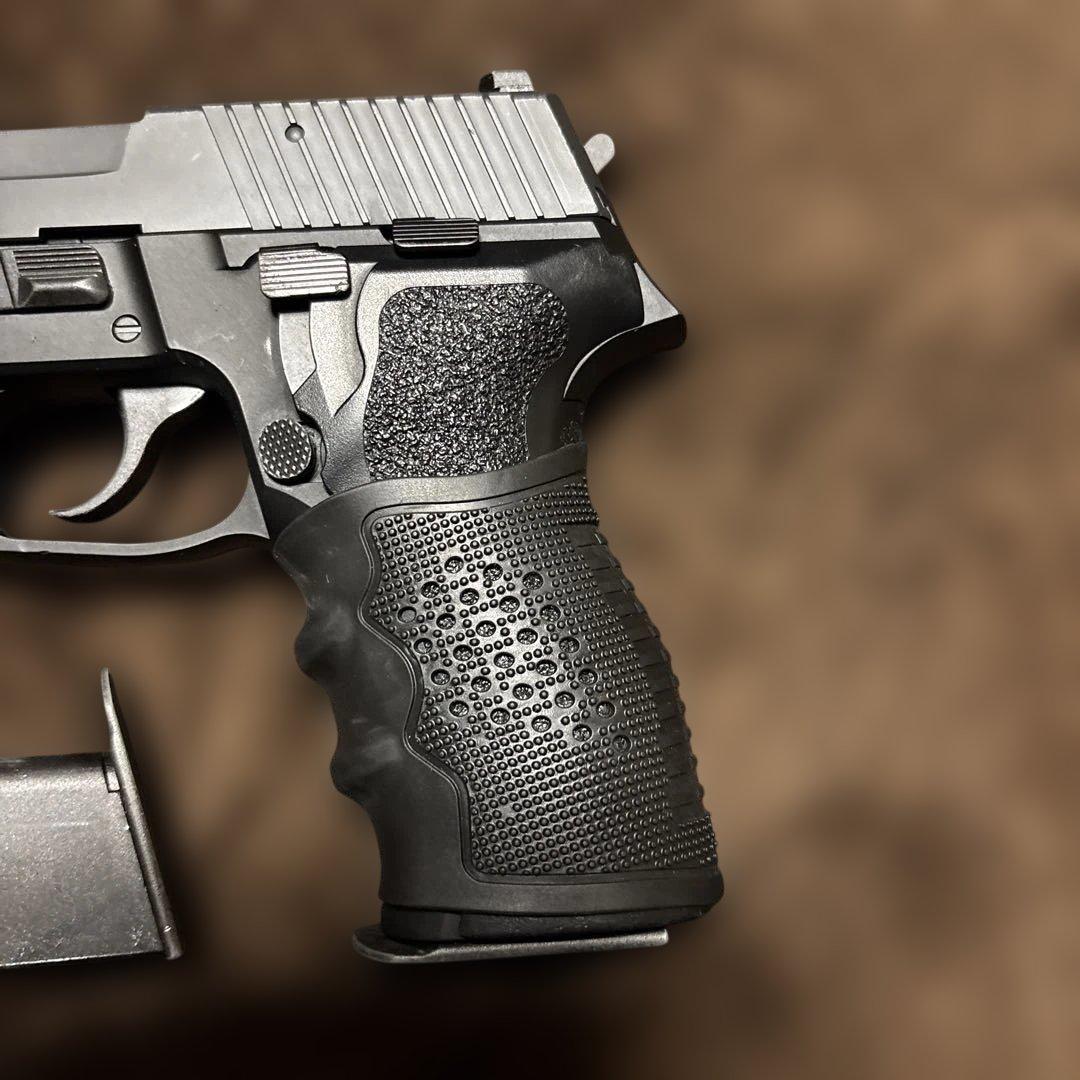 【超メルカリ祭限定価格】東京マルイ ガスブロ ジグ P226 E2 外装カスタム