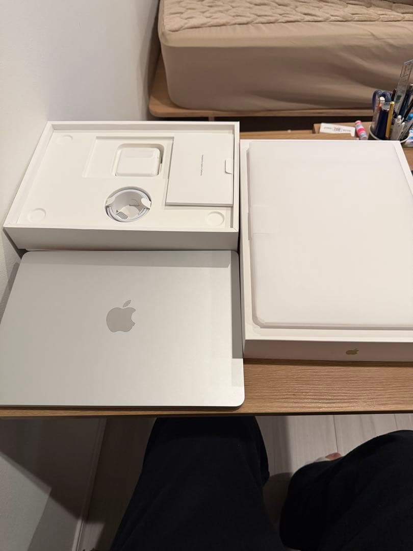 MacBook Air M3 メモリ16GB ストレージ512GB